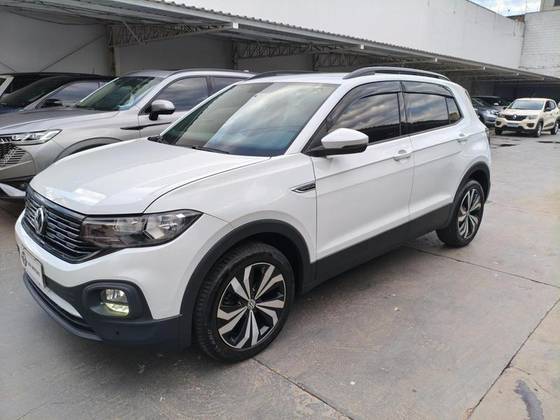 VOLKSWAGEN T-CROSS 1.0 200 TSI TOTAL FLEX COMFORTLINE AUTOMÁTICO VOLKSWAGEN T-CROSS 1.0 200 TSI TOTAL FLEX COMFORTLINE AUTOMÁTICO